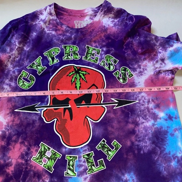 Med 2022 CYPRESS HILL "Phuncky Sh t" Purple Blue Red Tie-Dye Concert Tee - Picture 3 of 8